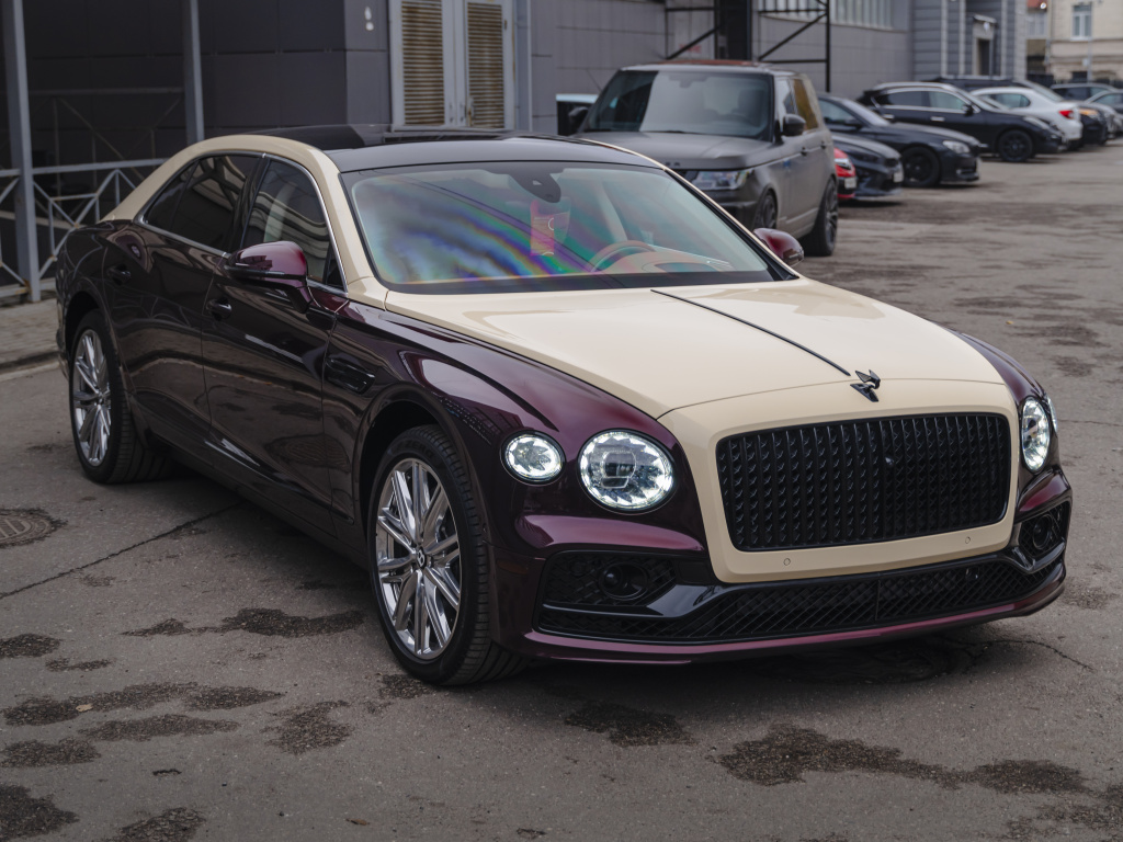 UC1033, UC2017 — Bentley Continental